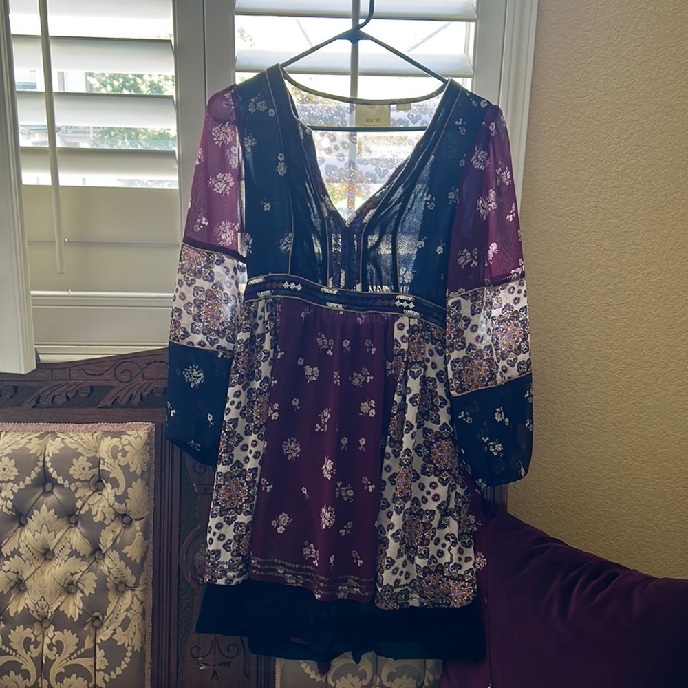 Gorgeous dress- embroidery,velvet details Maeve -broken zipper on side